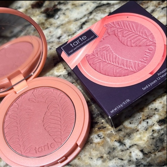 🍬🍭Tarte Captivating Blush Full Size - Picture 4 of 11